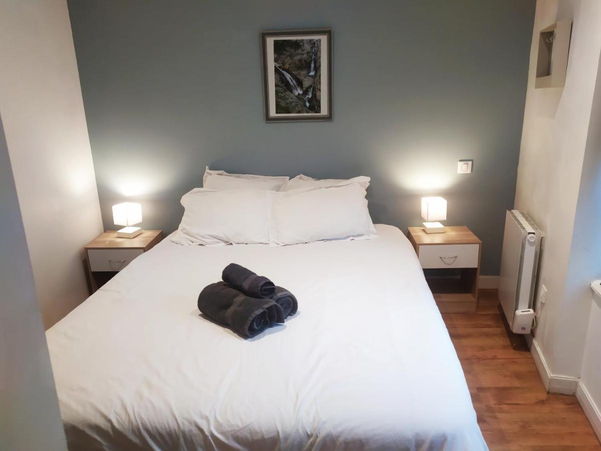 Chez Lolette Aparthotel ลูซ-แซ็ง-โซเวอร์ ภายนอก รูปภาพ