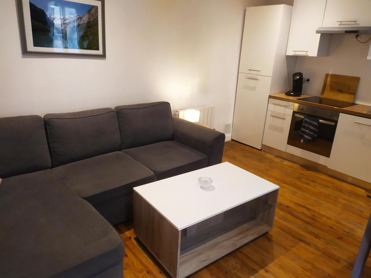 Chez Lolette Aparthotel ลูซ-แซ็ง-โซเวอร์ ภายนอก รูปภาพ